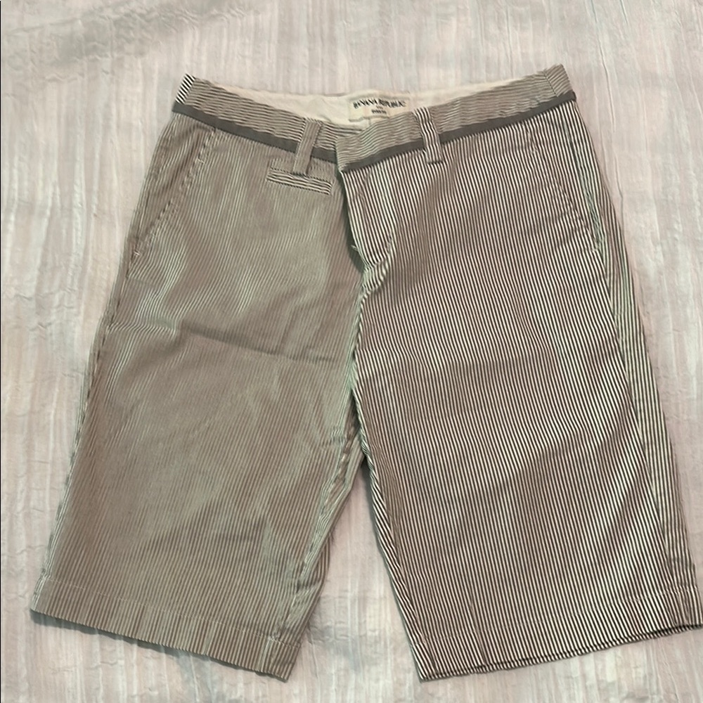 Banana Republic Factory striped  Bermudas for Casual Style